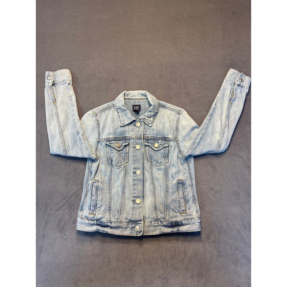 GAP Women’s Medium Denim Jacket Light Wash Distressed Button Up with Pockets - Picture 2 of 11